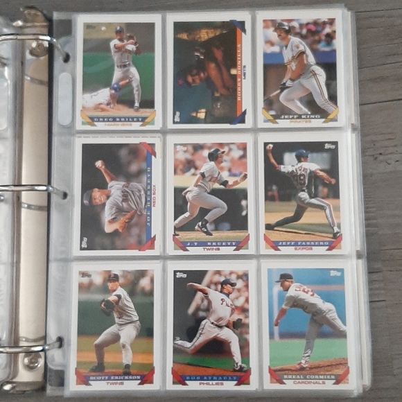 MLB Baseball Card Collection - Picture 13 of 17
